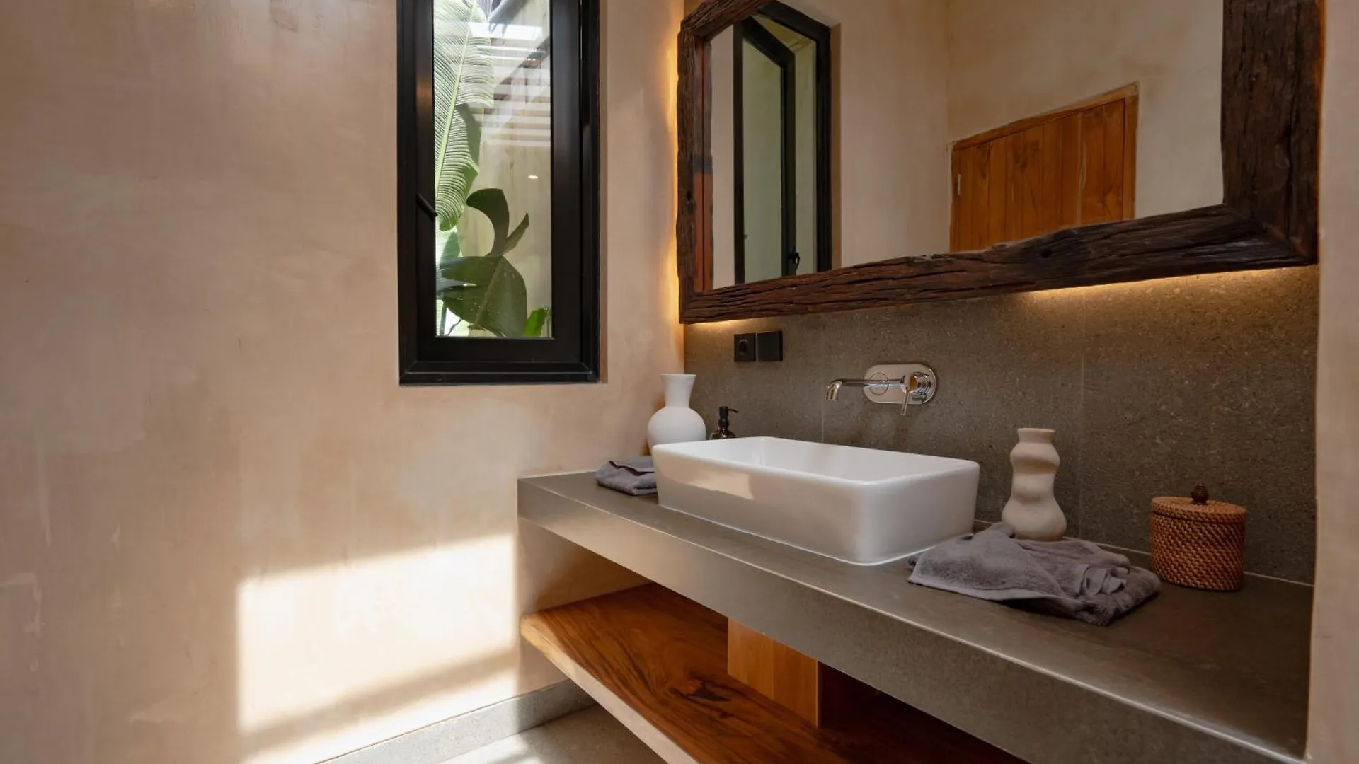 New Lux Unique 3Br Villa In Bingin, Uluwatu  Uluwatu (Bali)